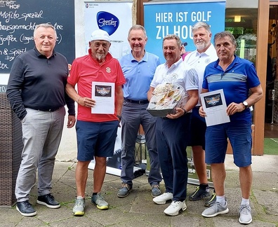 Siegerbild Netto B + Lossieger Eishockey